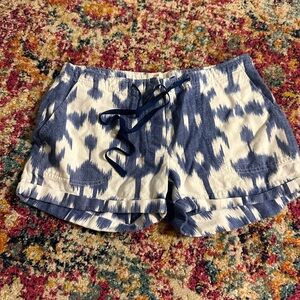 Vineyard Vines shorts